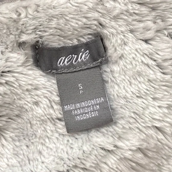 Aerie | Sherpa Quarter Zip Hoodie - Picture 5 of 8